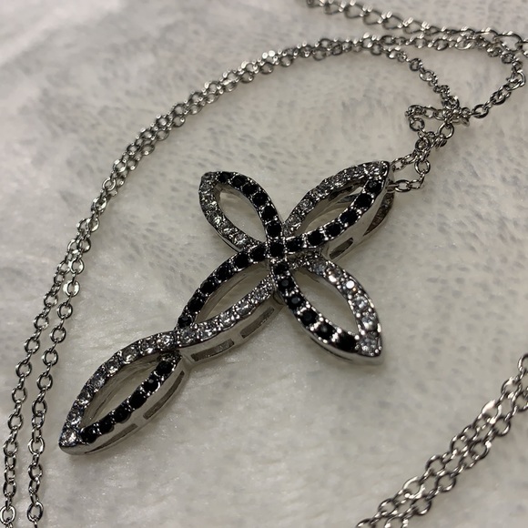 Beautiful silver tone necklace with black and clear stones on cross - Picture 12 of 16